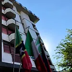 Mirage Отель Флоренция